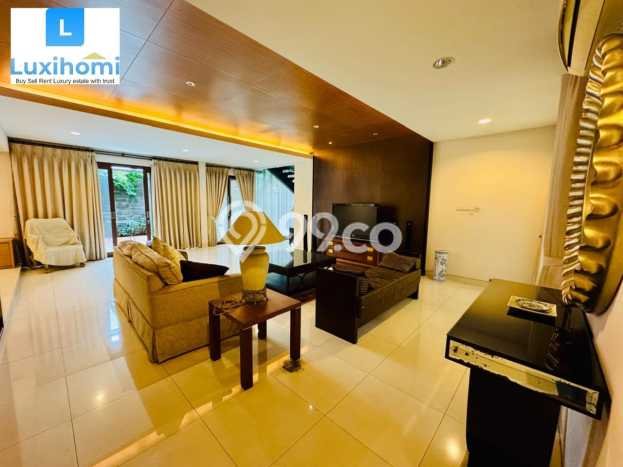 Rumah Bagus di , Jakarta Selatan, Luas 502m2m² Bangunan 424m2m² DIJUAL CEPAT! Rumah Bagus di , Jakarta Selatan, Luas 502m2m² Bangunan 424m2m² DIJUAL CEPAT!