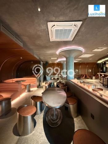 Unit Komersial Dijual di Kebayoran Baru Jakarta Selatan Luas Bangunan 650m2 Unit Komersial Dijual di Kebayoran Baru Jakarta Selatan Luas Bangunan 650m2