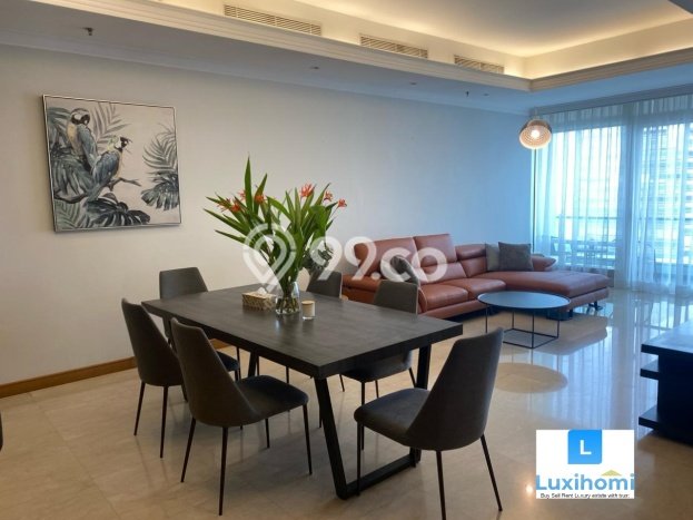 Sewa Apartemen Nyaman di Menteng, Jakarta Pusat 2 Kamar dengan Luas 157m2 Sewa Apartemen Nyaman di Menteng, Jakarta Pusat 2 Kamar dengan Luas 157m2