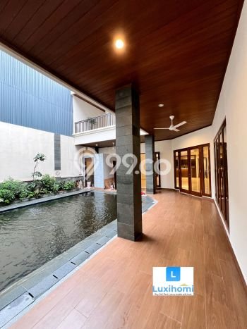 Jual Rumah Luas Elegan Dengan View Eksklusif di Lebak Bulus, Jakarta Selatan Jual Rumah Luas Elegan Dengan View Eksklusif di Lebak Bulus, Jakarta Selatan