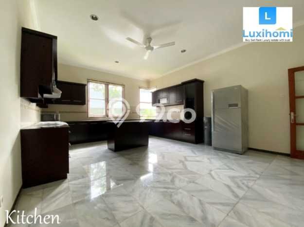 Rumah Mewah LB 428m2 Siap Huni Desain Elegan di Cipete, Jakarta Selatan Rumah Mewah LB 428m2 Siap Huni Desain Elegan di Cipete, Jakarta Selatan