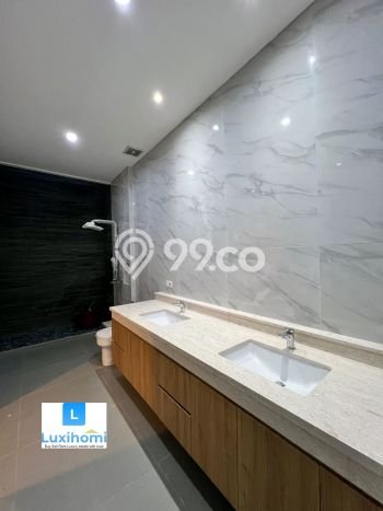Hot Offer Hunian Mewah Ideal dan Luas di Cilandak, Jakarta Selatan Hot Offer Hunian Mewah Ideal dan Luas di Cilandak, Jakarta Selatan