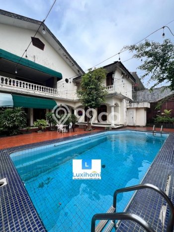 Hunian Mewah LB 802m2 Siap Huni Desain Elegan di Kemang, Jakarta Selatan Hunian Mewah LB 802m2 Siap Huni Desain Elegan di Kemang, Jakarta Selatan