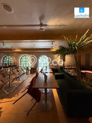 Unit Komersial Dijual di Kebayoran Baru Jakarta Selatan Luas Bangunan 650m2 Unit Komersial Dijual di Kebayoran Baru Jakarta Selatan Luas Bangunan 650m2
