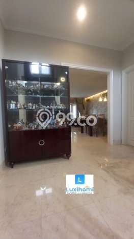 Jarang Ada! Rumah Kontrakan 4 Kamar Bagus Siap Huni BSD City Jarang Ada! Rumah Kontrakan 4 Kamar Bagus Siap Huni BSD City