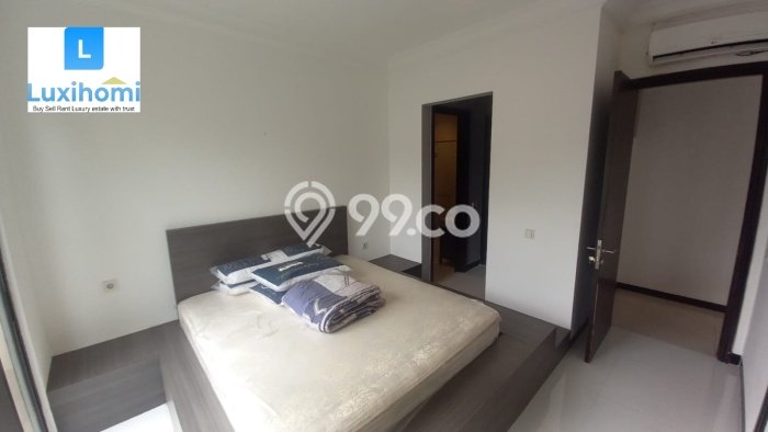 Jual Rumah Luas Megah Dengan View Eksklusif di BSD City, Tangerang Jual Rumah Luas Megah Dengan View Eksklusif di BSD City, Tangerang