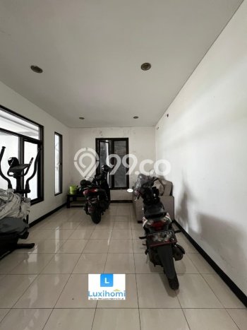 For Sale! Luxury House LT 485m2 Desain Elegan di Kemang For Sale! Luxury House LT 485m2 Desain Elegan di Kemang
