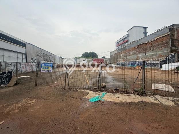 Kavling Tanah Dijual di Kebayoran Lama, Jakarta Selatan, Luas 926m2 Area Strategis Kavling Tanah Dijual di Kebayoran Lama, Jakarta Selatan, Luas 926m2 Area Strategis