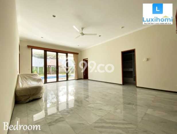 Rumah Mewah LB 428m2 Siap Huni Desain Elegan di Cipete, Jakarta Selatan Rumah Mewah LB 428m2 Siap Huni Desain Elegan di Cipete, Jakarta Selatan