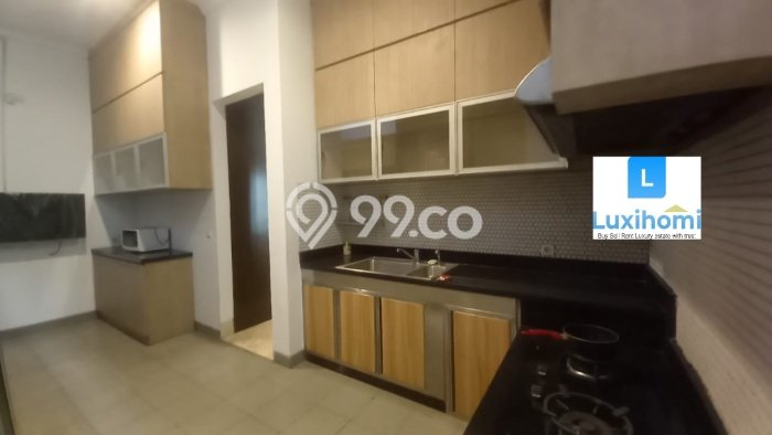 Jarang Ada! Rumah Kontrakan 4 Kamar Bagus Siap Huni BSD City Jarang Ada! Rumah Kontrakan 4 Kamar Bagus Siap Huni BSD City
