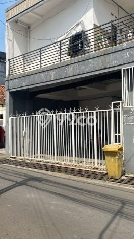 Cocok Untuk Investasi! For Sale Kost di Pejaten 7 Kamar Cocok Untuk Investasi! For Sale Kost di Pejaten 7 Kamar
