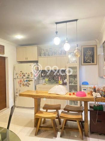 Kost untuk Dijual di Petojo Punya 21 Kamar Kost untuk Dijual di Petojo Punya 21 Kamar