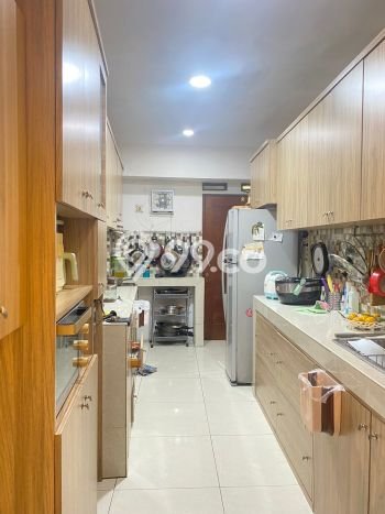 Kost untuk Dijual di Petojo Punya 21 Kamar Kost untuk Dijual di Petojo Punya 21 Kamar