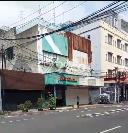 Unit Ruko Dijual di Jakarta Barat LT 364m2 & LB 364m2 Unit Ruko Dijual di Jakarta Barat LT 364m2 & LB 364m2