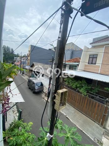 Kost untuk Dijual di Petojo Punya 21 Kamar Kost untuk Dijual di Petojo Punya 21 Kamar