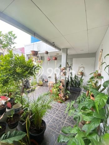 Kost untuk Dijual di Petojo Punya 21 Kamar Kost untuk Dijual di Petojo Punya 21 Kamar