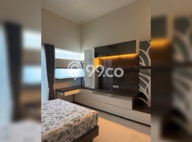 Dijual Rumah Premium dengan Fasilitas Sekitar Lengkap di Sukolilo, Surabaya Dijual Rumah Premium dengan Fasilitas Sekitar Lengkap di Sukolilo, Surabaya