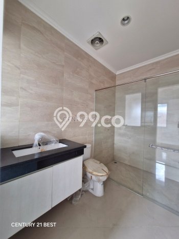 Hunian Impian Keluarga! Rumah Mewah di , Makassar, LT 162m2m² LB 349m2m² Hunian Impian Keluarga! Rumah Mewah di , Makassar, LT 162m2m² LB 349m2m²