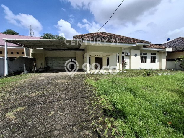 Jual Rumah Mewah Elegan Dengan View Eksklusif di Urip Sumoharjo, Makassar Jual Rumah Mewah Elegan Dengan View Eksklusif di Urip Sumoharjo, Makassar