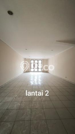 Ruko Disewakan Cepat di Andir Bandung LB 300m2 Ruko Disewakan Cepat di Andir Bandung LB 300m2