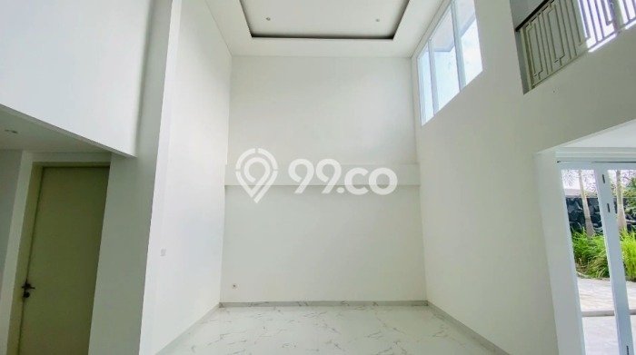 Rumah Luxury Modern Tanpa Renovasi di Setra Sari Bandung Rumah Luxury Modern Tanpa Renovasi di Setra Sari Bandung