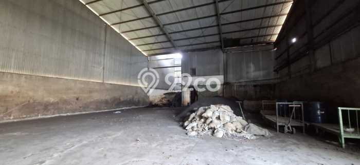 Unit Pabrik Dijual di Baleendah Bandung Luas Bangunan 9000m2 Unit Pabrik Dijual di Baleendah Bandung Luas Bangunan 9000m2