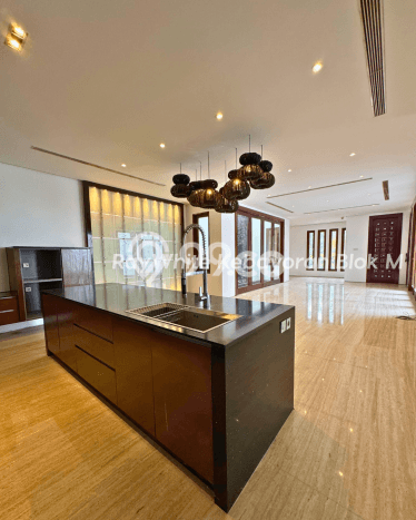 Rumah Elit Modern Siap Huni di Pondok Indah Jakarta Selatan Rumah Elit Modern Siap Huni di Pondok Indah Jakarta Selatan