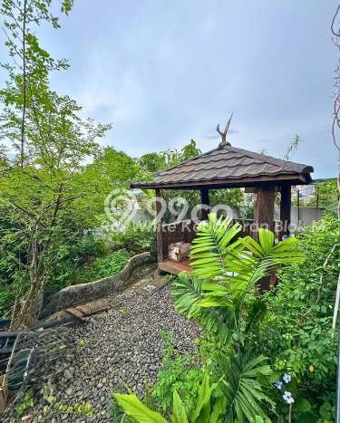 Siap Huni Rumah Mewah 5 Kamar di Kebayoran Baru Dekat ke Mana Saja Siap Huni Rumah Mewah 5 Kamar di Kebayoran Baru Dekat ke Mana Saja
