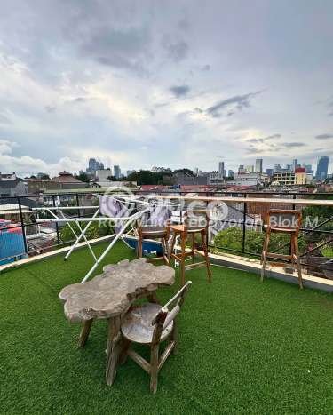 Siap Huni Rumah Mewah 5 Kamar di Kebayoran Baru Dekat ke Mana Saja Siap Huni Rumah Mewah 5 Kamar di Kebayoran Baru Dekat ke Mana Saja