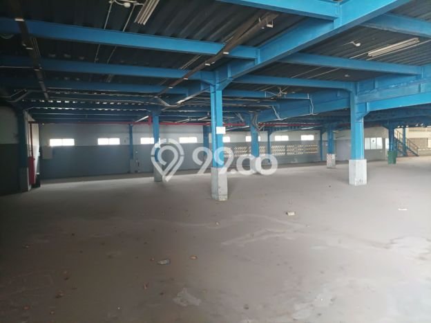 SEWA TERBAIK! Gudang Kawasan Pulo Gadung, Luas 3700m2m², Jalan Strategis SEWA TERBAIK! Gudang Kawasan Pulo Gadung, Luas 3700m2m², Jalan Strategis