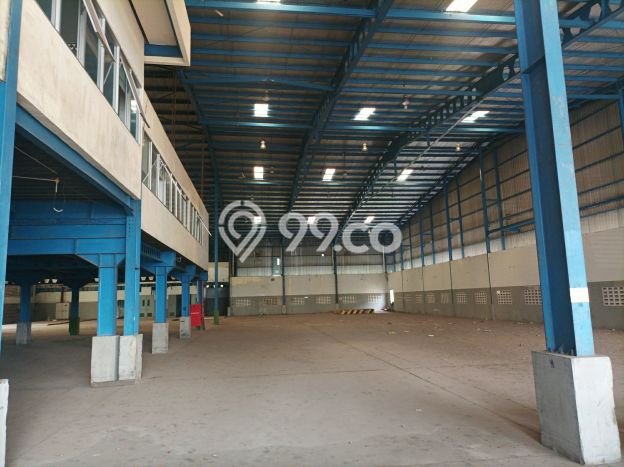 SEWA TERBAIK! Gudang Kawasan Pulo Gadung, Luas 3700m2m², Jalan Strategis SEWA TERBAIK! Gudang Kawasan Pulo Gadung, Luas 3700m2m², Jalan Strategis