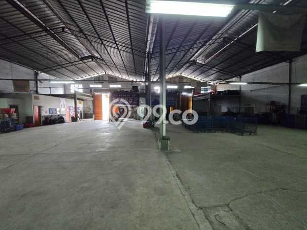 Disewakan Gudang komersial di Cengkareng luas bangunan 1500m2 Disewakan Gudang komersial di Cengkareng luas bangunan 1500m2
