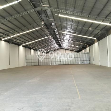 Gudang Kawasan Bisnis di , Luas 966m2m², Siap Usaha Gudang Kawasan Bisnis di , Luas 966m2m², Siap Usaha