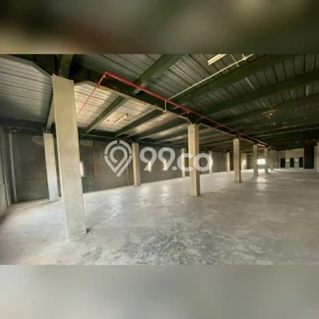 Gudang Area Strategis Kawasan , Luas 617m2m², Siap Usaha Gudang Area Strategis Kawasan , Luas 617m2m², Siap Usaha