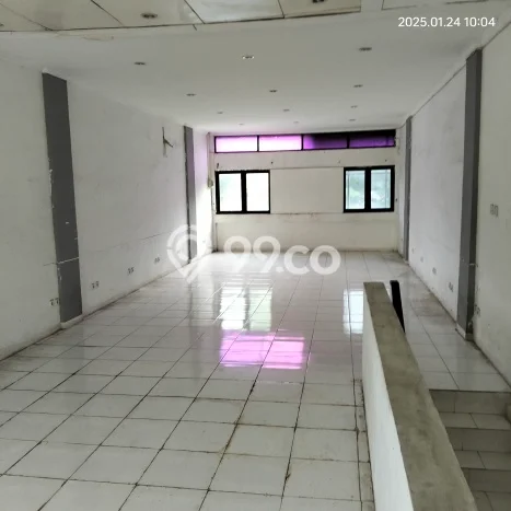 Untuk Disewa Ruko di Cempaka Putih Jakarta Pusat LT 70m2, LB 230m2 Untuk Disewa Ruko di Cempaka Putih Jakarta Pusat LT 70m2, LB 230m2