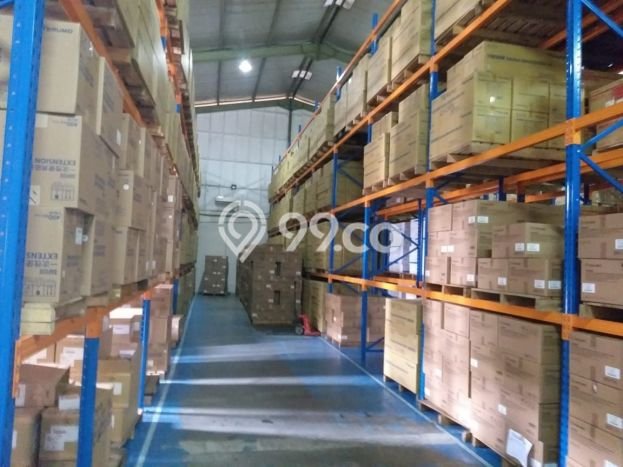 Gudang Siap Pakai di Pulo Gadung, Luas 432m2m², Area Bisnis, Akses Bagus Gudang Siap Pakai di Pulo Gadung, Luas 432m2m², Area Bisnis, Akses Bagus