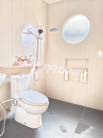 Ready to Use! Premium House LT 200m2 Desain Elegan di Pantai Indah Kapuk Ready to Use! Premium House LT 200m2 Desain Elegan di Pantai Indah Kapuk
