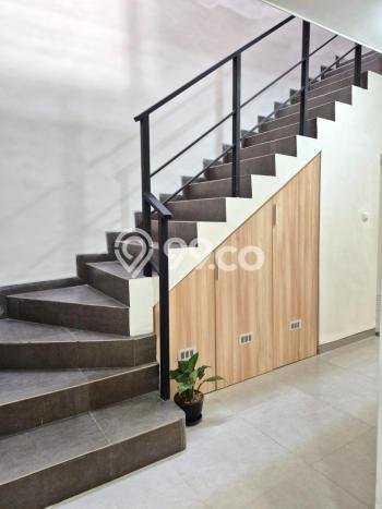 Rumah Kost Dijual di Tambaksari, Surabaya, 17 KT, 17 KM, Bangunan 320m2 Rumah Kost Dijual di Tambaksari, Surabaya, 17 KT, 17 KM, Bangunan 320m2
