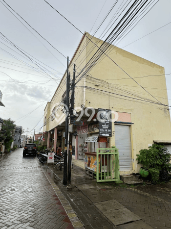 Peluang Investasi! Kost Dijual di Wonokromo, Surabaya, 7 KT, 7 KM, Luas 260m2 Peluang Investasi! Kost Dijual di Wonokromo, Surabaya, 7 KT, 7 KM, Luas 260m2