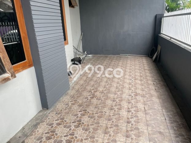 Rumah Modern Minimalis 10 Kamar Bisa Langsung Pindah di Wiyung Rumah Modern Minimalis 10 Kamar Bisa Langsung Pindah di Wiyung