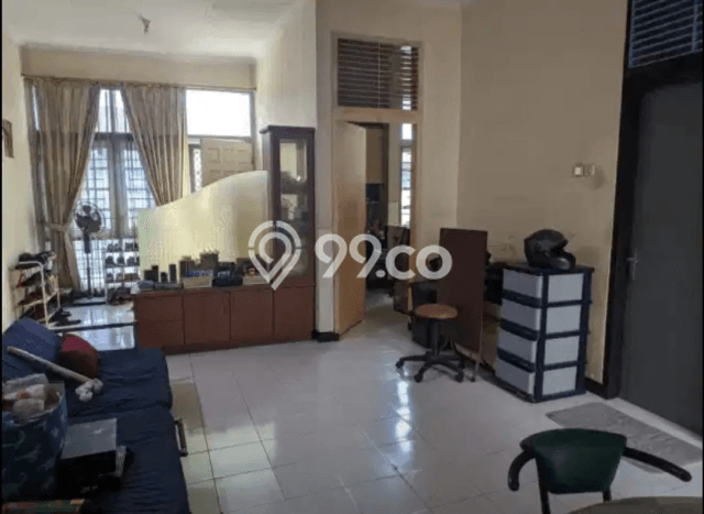 Rumah Strategis Minimalis Lb 160m2 di Rungkut, Surabaya Rumah Strategis Minimalis Lb 160m2 di Rungkut, Surabaya