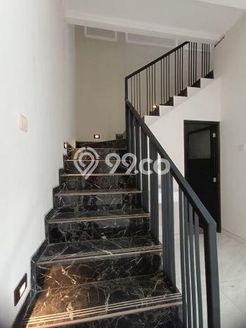 Jual Segera Rumah 3 KT 3 KM di Sukolilo, Surabaya Jual Segera Rumah 3 KT 3 KM di Sukolilo, Surabaya
