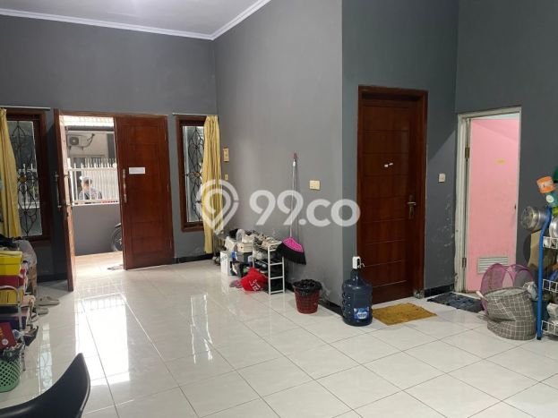 Rumah Modern Minimalis 10 Kamar Bisa Langsung Pindah di Wiyung Rumah Modern Minimalis 10 Kamar Bisa Langsung Pindah di Wiyung