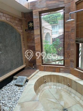 Rumah Sewa Jakarta Selatan LT 700m2 LB 600m2 Kawasan Ampera Rumah Sewa Jakarta Selatan LT 700m2 LB 600m2 Kawasan Ampera