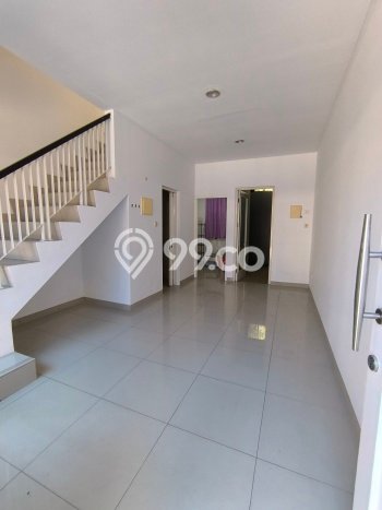 For Sale Rumah 3 Kamar Lokasi Strategis Bagus dan Strategis di BSD For Sale Rumah 3 Kamar Lokasi Strategis Bagus dan Strategis di BSD