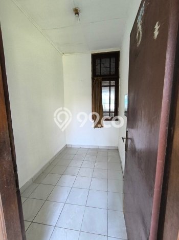 Rumah Elit Modern Tanpa Renovasi di Serpong Villa Melati Mas Tangerang Selatan Rumah Elit Modern Tanpa Renovasi di Serpong Villa Melati Mas Tangerang Selatan