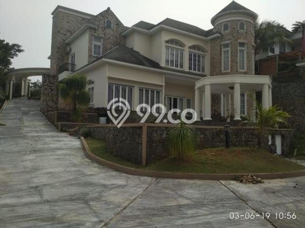RUMAH MEWAH, LUAS 1610M, BAGUS, SENTUL CITY, KOLAM RENANG VIEW GUNUNG DAN GOLF RUMAH MEWAH, LUAS 1610M, BAGUS, SENTUL CITY, KOLAM RENANG VIEW GUNUNG DAN GOLF