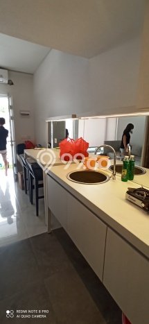 Disewakan! Rumah 2 Kamar Tidur &
2 Kamar Mandi di BSD City, Tangerang Disewakan! Rumah 2 Kamar Tidur &
2 Kamar Mandi di BSD City, Tangerang