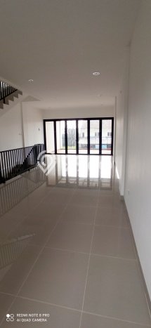 RUKO BARU, LOKASI RAMAI, PINGGIR JALAN RAYA RUKO BARU, LOKASI RAMAI, PINGGIR JALAN RAYA