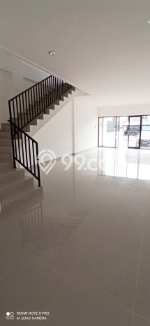 RUKO BARU, LOKASI RAMAI, PINGGIR JALAN RAYA RUKO BARU, LOKASI RAMAI, PINGGIR JALAN RAYA